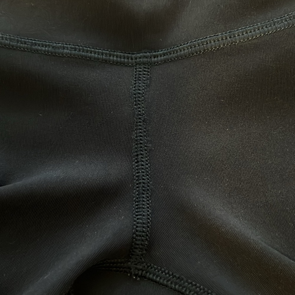 Lululemon Wunder under scalloped trim tight Barry’s Bootcamp branded lululemon - Picture 7 of 13